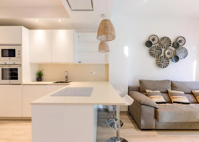 Apartment Modern Refurbished - 1bd 1bth - Centro *