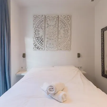 Modern Refurbished - 1bd 1bth - Centro *