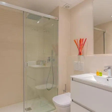 Modern Refurbished - 1bd 1bth - Centro Apartamento