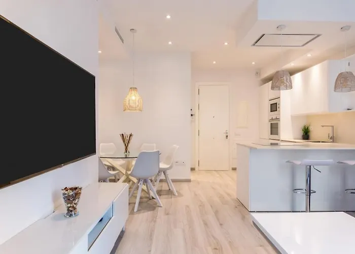 Modern Refurbished - 1bd 1bth - Centro *